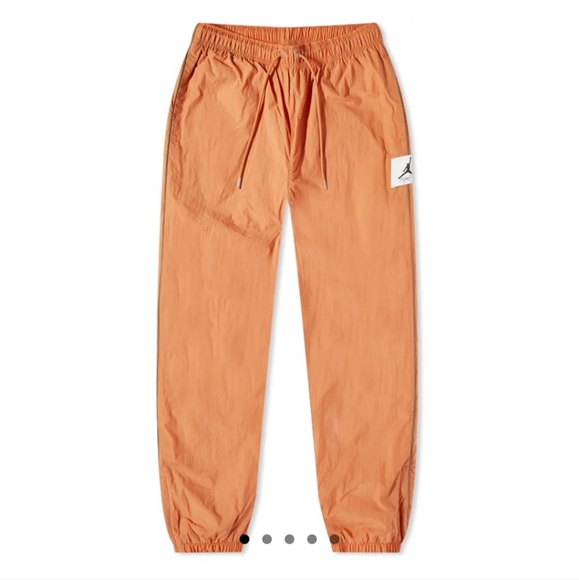AIR JORDAN ESSENTIAL STATEMENT WARMUP PANT - Picture 2 of 2